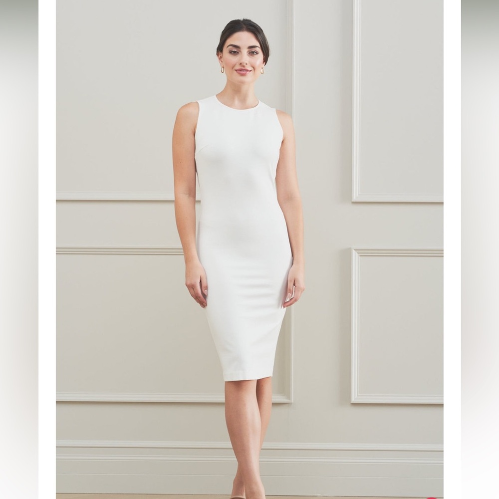 Size XL Sophie Grace Zaha dress in cream